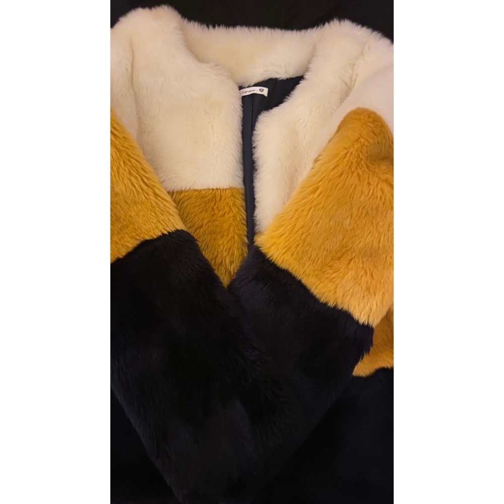 Fur Jacket - Picture 2 of 9